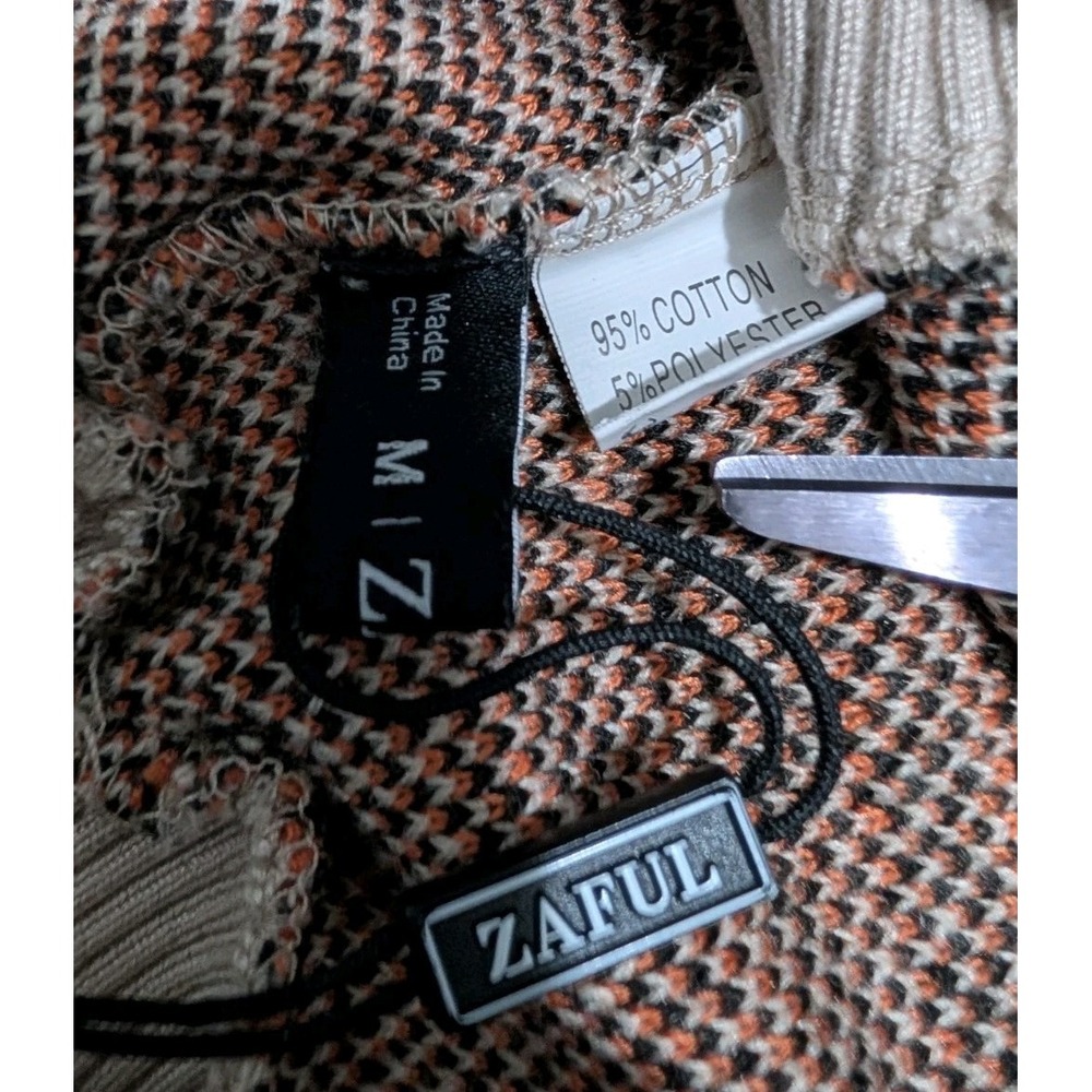 ZAFUL‎ Cropped Fair Isle Sweater Cottagecore Womens M V-Neck Knit Crop Top NWOT - Picture 6 of 7